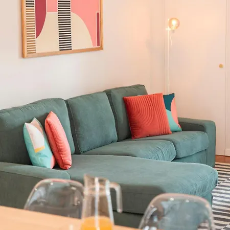 公寓 I By An Island