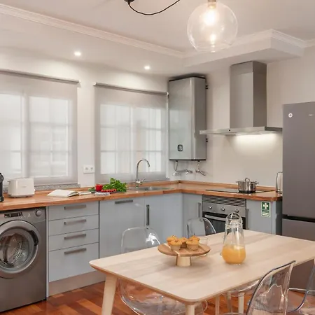 I By An Island Апартаменты