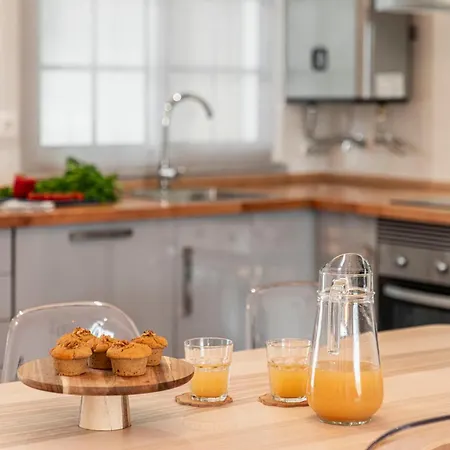 I By An Island * Santa Cruz (Madeira)